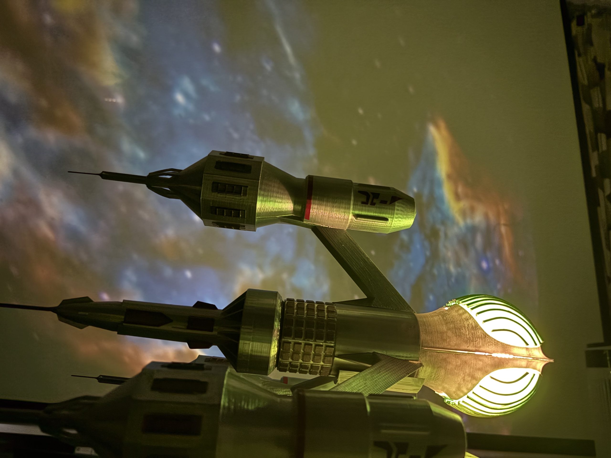 Blake’s 7 The Liberator/The Obsidian lamp - Image 3