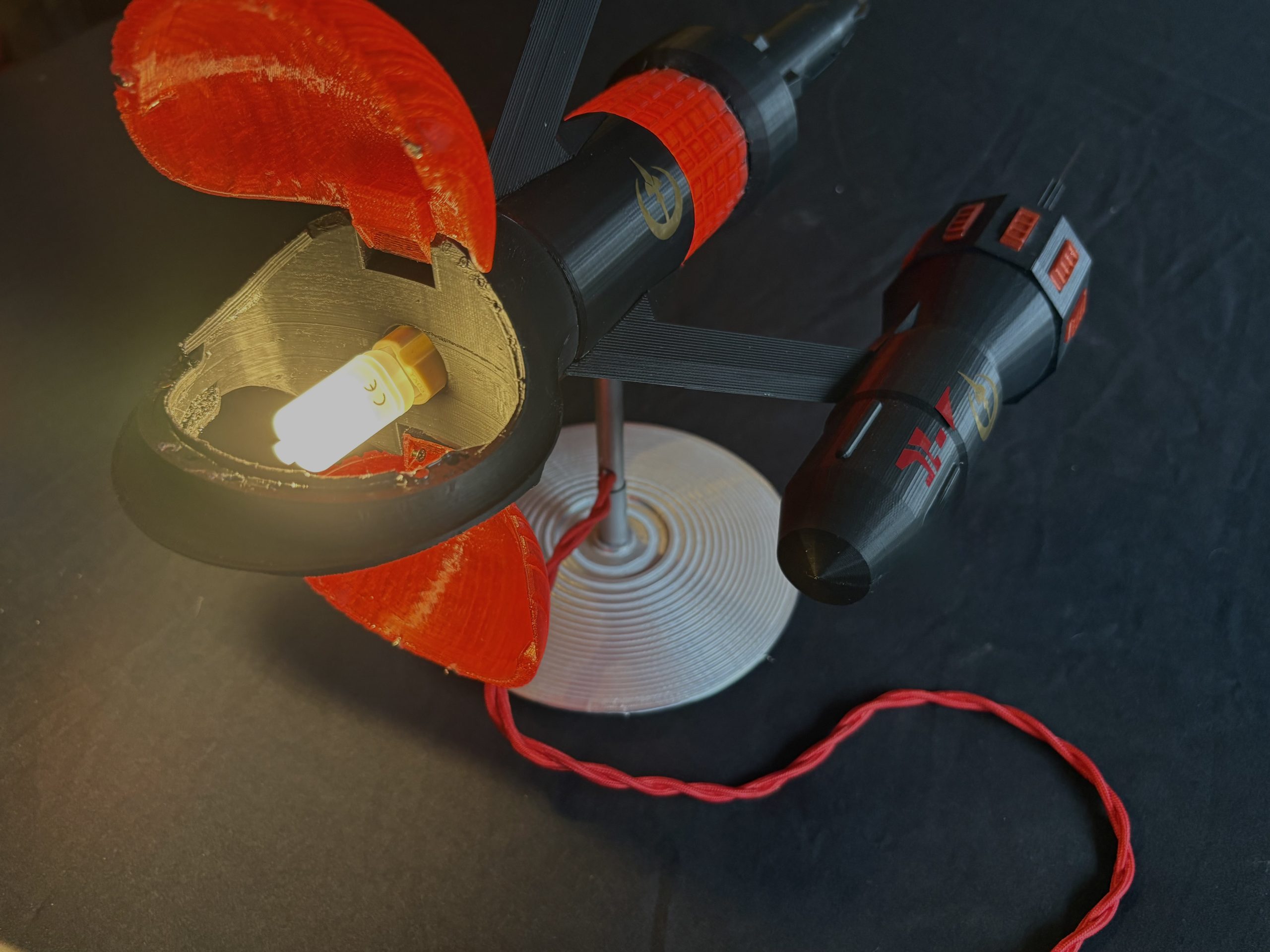 Blake’s 7 The Liberator/The Obsidian lamp - Image 20