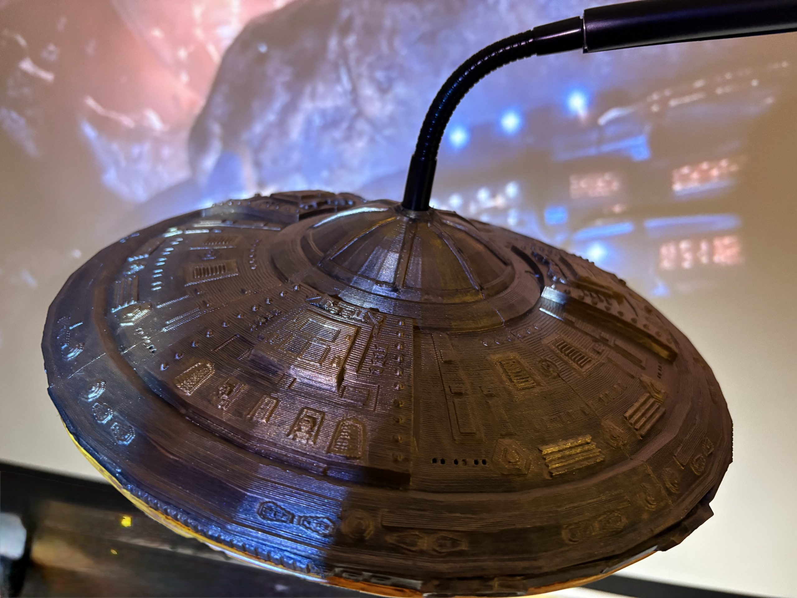 Doctor Who Dalek Mothership desktop lamp - Image 4