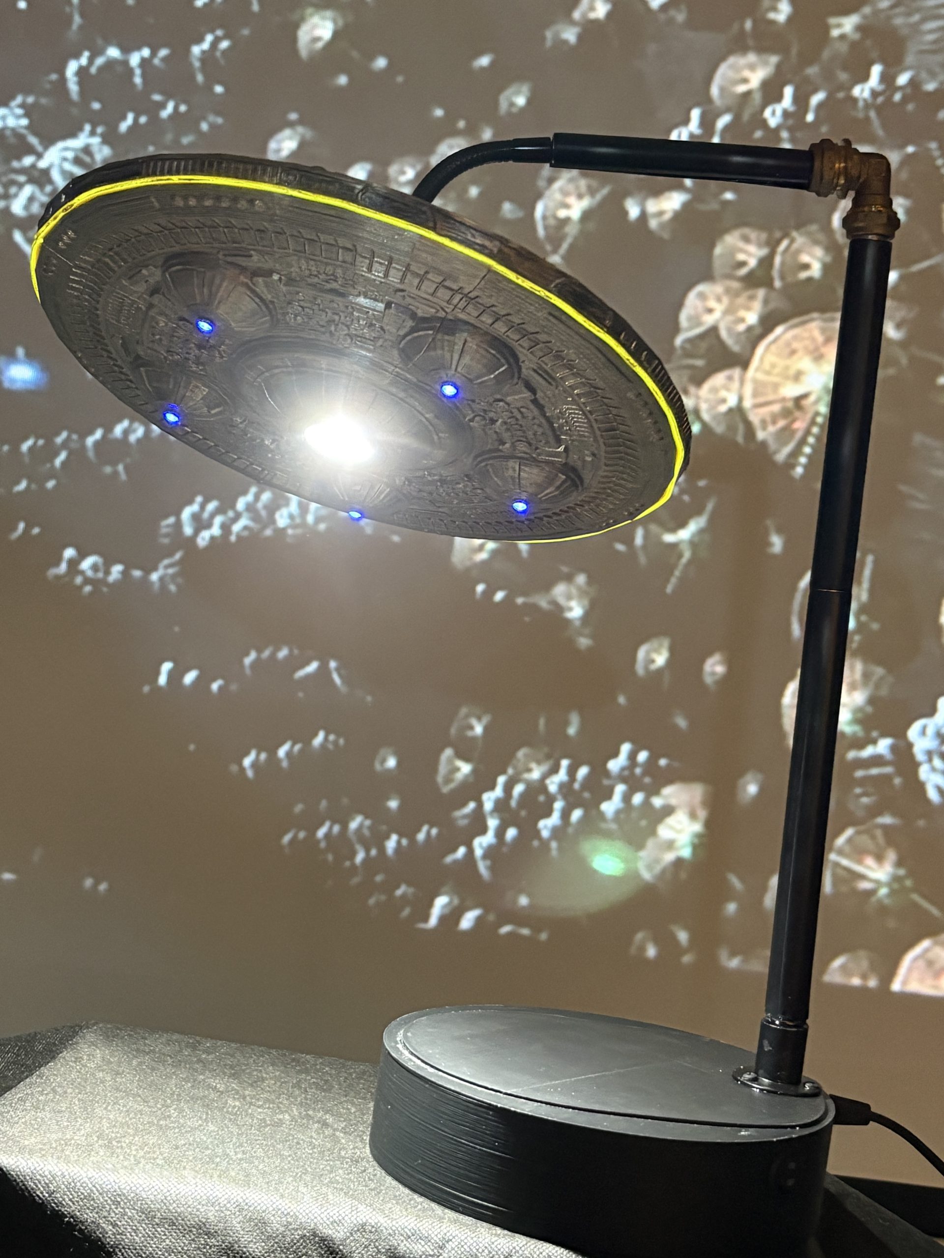 Doctor Who Dalek Mothership desktop lamp - Image 8