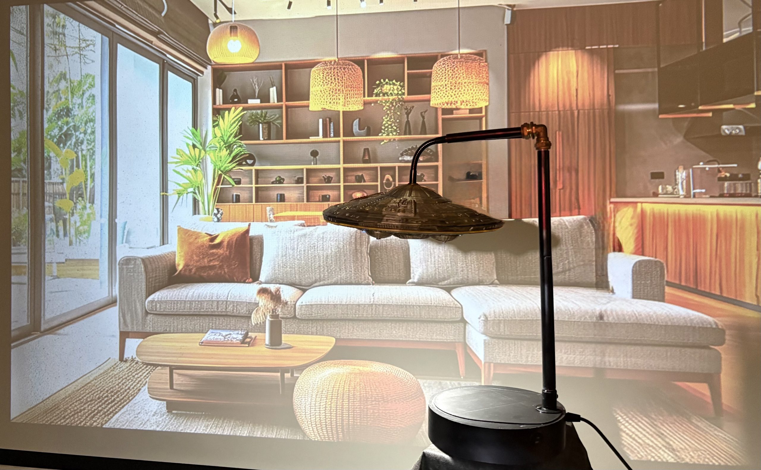 Doctor Who Dalek Mothership desktop lamp - Image 10