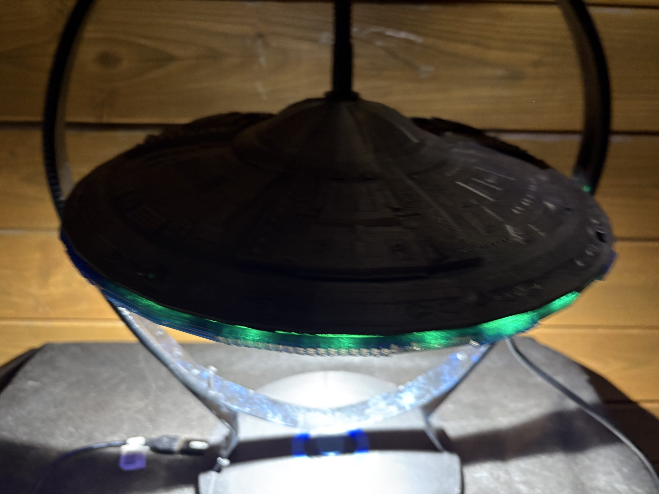 Doctor Who Dalek Mothership Lamp - Image 11