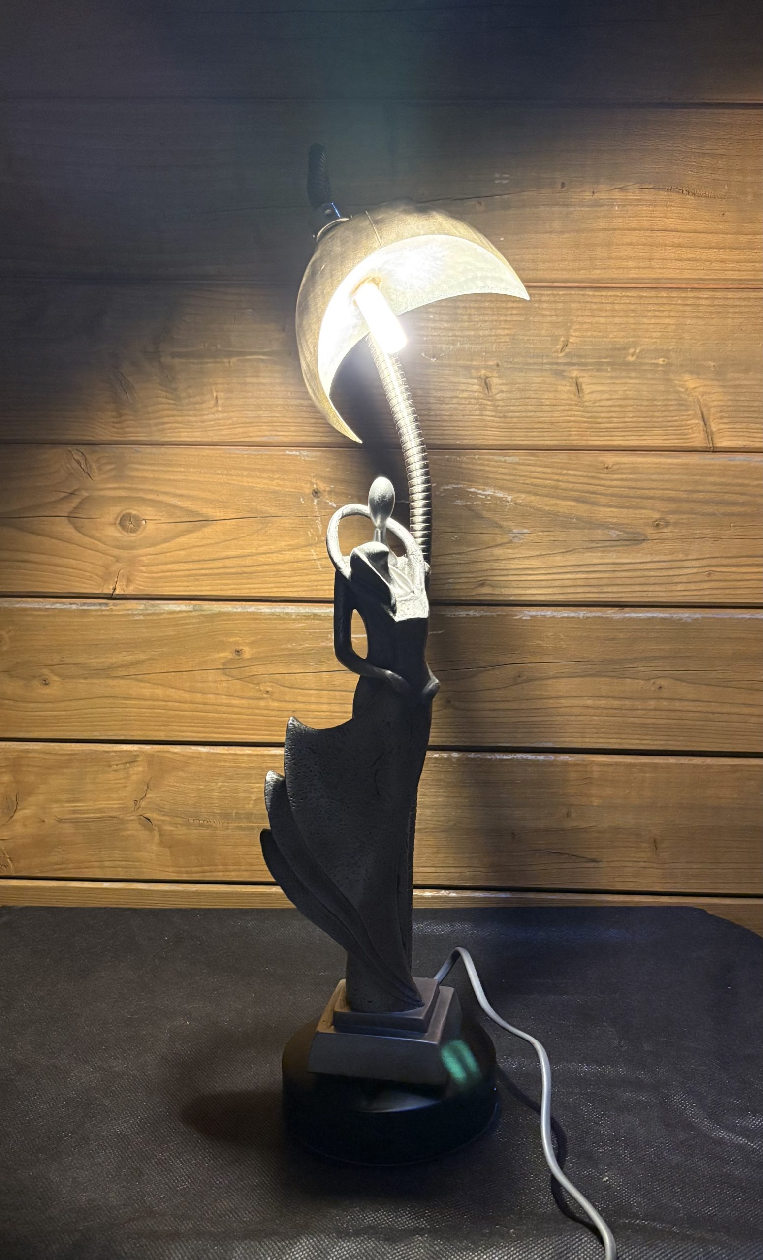 Art Deco Moonlight Dancers Lamp