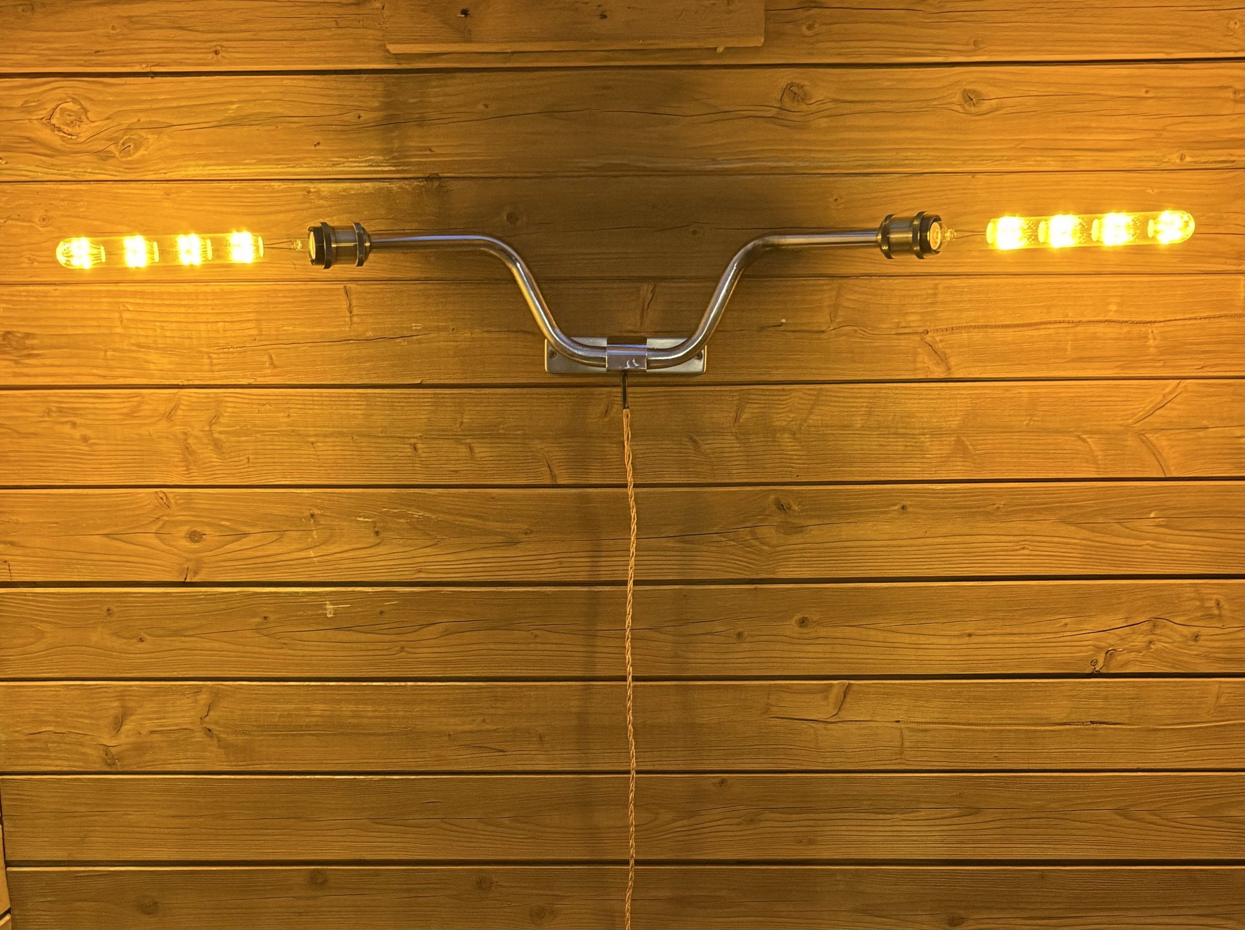 Longhorn Handlebar custom lamp - Image 6