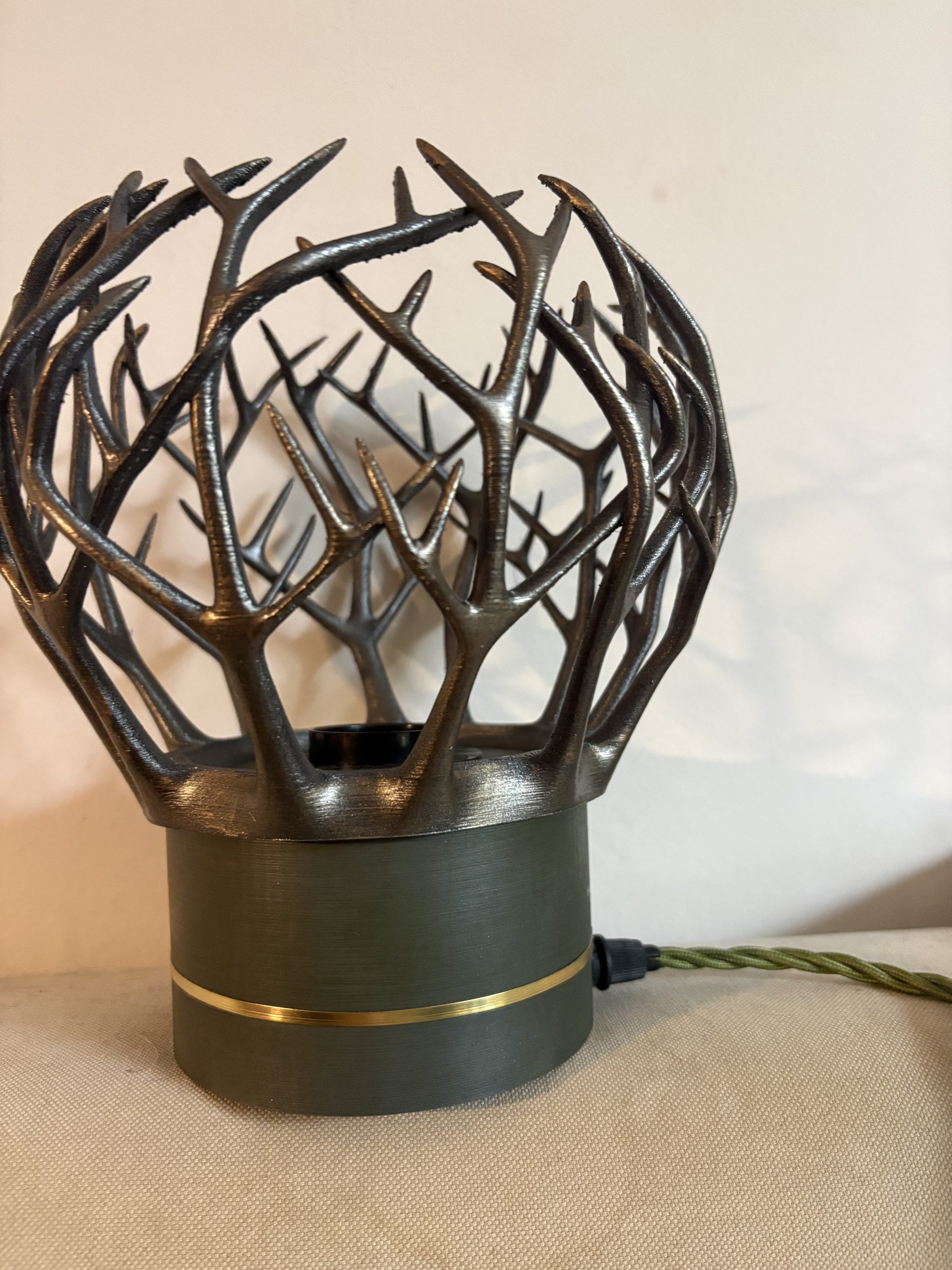 Witchwood forestcore table lamp - Image 9