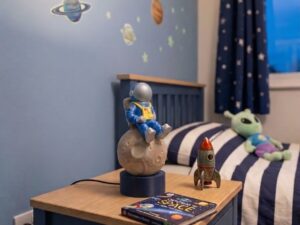 AstroBob Astronaut Moon Night Light – Children’s Space Desk Lamp - Image 5