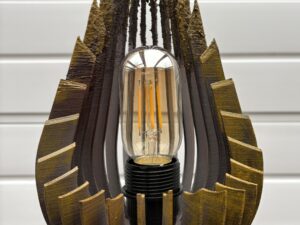 Vulcan Seed bespoke lamp - Image 5